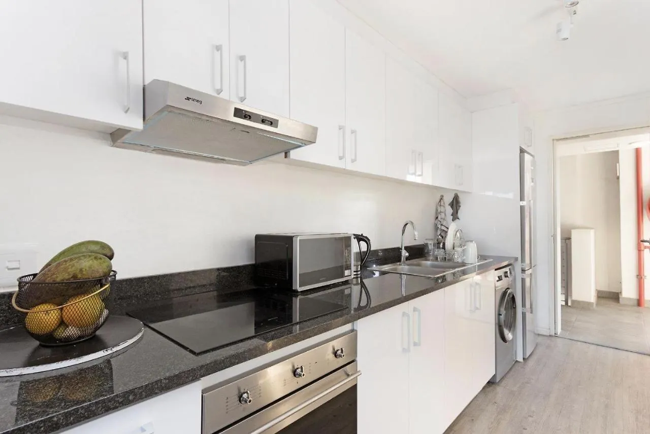 Stunning Modern Apartment Cape Town City Centre.